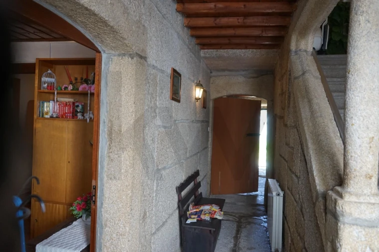 Moradia T6 para Venda em Almeida Foto 9