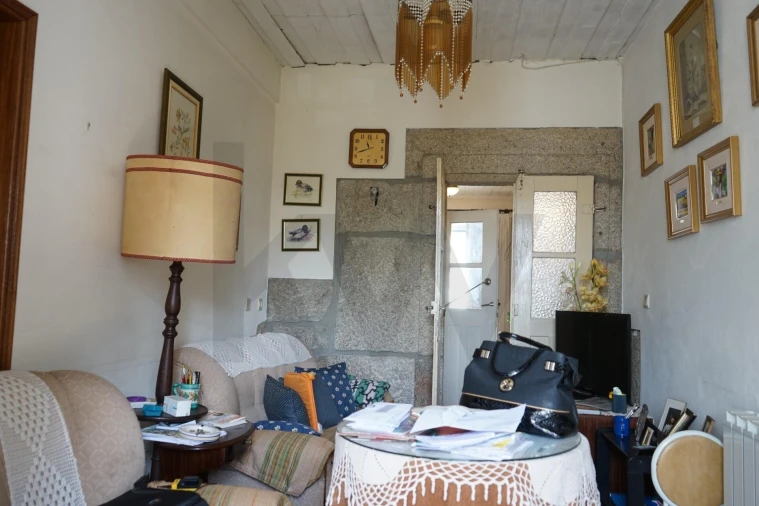 Moradia T6 para Venda em Almeida Foto 22