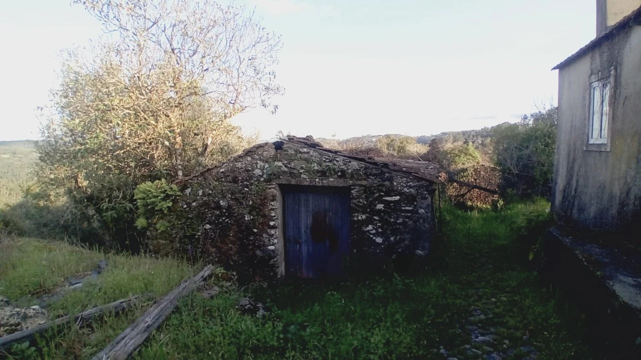 Moradia T2 para Venda em Maçãs de D. Maria Foto 9