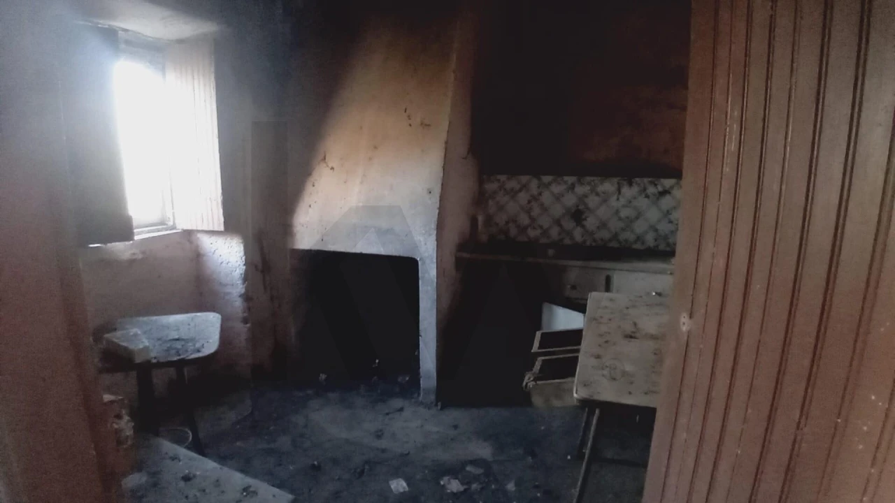 Moradia T2 para Venda em Maçãs de D. Maria Foto 15