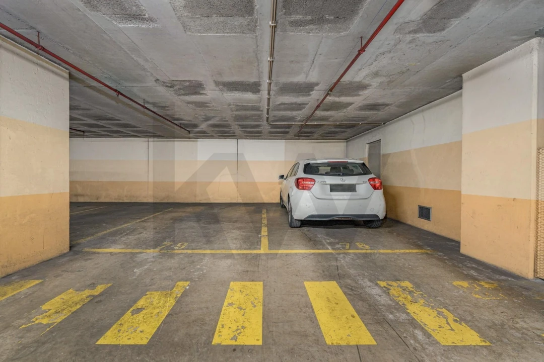 Apartamento T4 para Venda em Funchal (Se) Foto 45