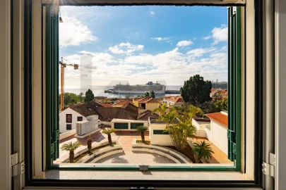 Apartamento T4 para Venda em Funchal (Se)