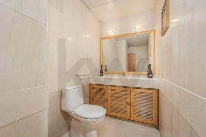 Apartamento T4 para Venda em Funchal (Se)