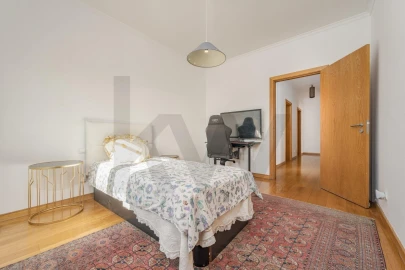 Apartamento T4 para Venda em Funchal (Se)