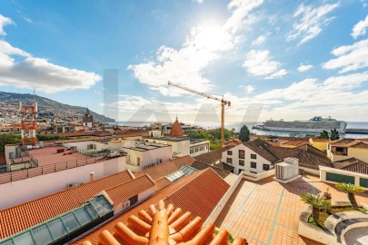 Apartamento T4 para Venda em Funchal (Se)