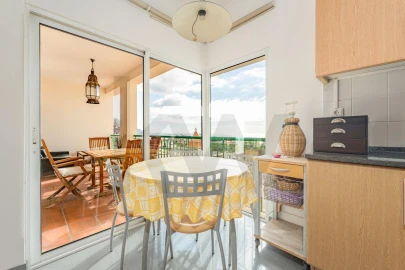 Apartamento T4 para Venda em Funchal (Se)