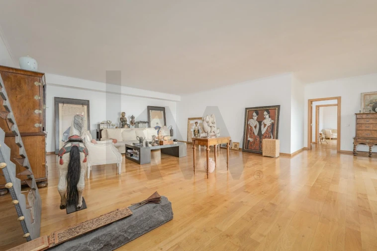 Apartamento T4 para Venda em Funchal (Se) Foto 5