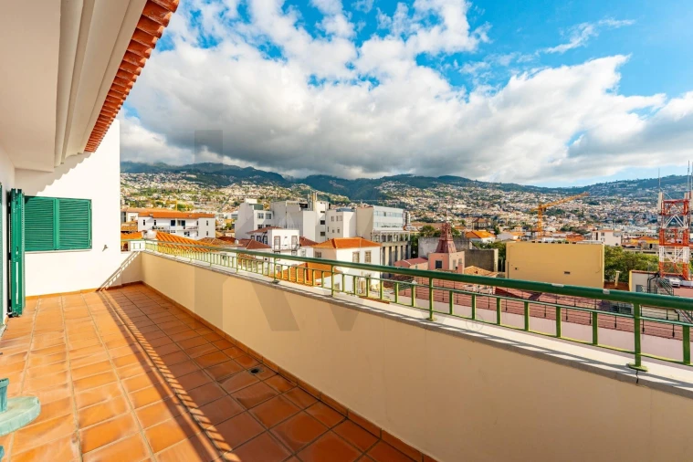 Apartamento T4 para Venda em Funchal (Se) Foto 23