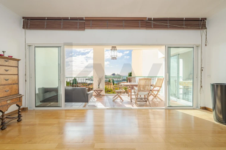 Apartamento T4 para Venda em Funchal (Se) Foto 2