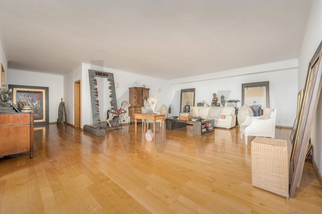 Apartamento T4 para Venda em Funchal (Se) Foto 3