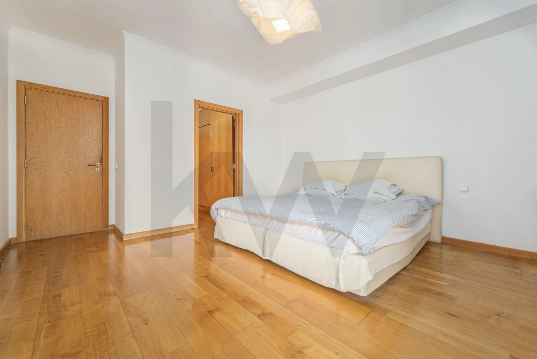 Apartamento T4 para Venda em Funchal (Se) Foto 15