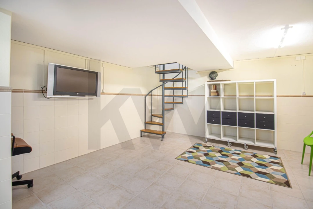 Moradia T4 para Venda em Santa Maria, São Pedro e Matacães Foto 46