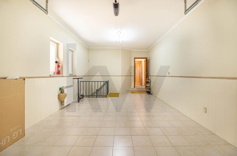 Moradia T4 para Venda em Santa Maria, São Pedro e Matacães Foto 35