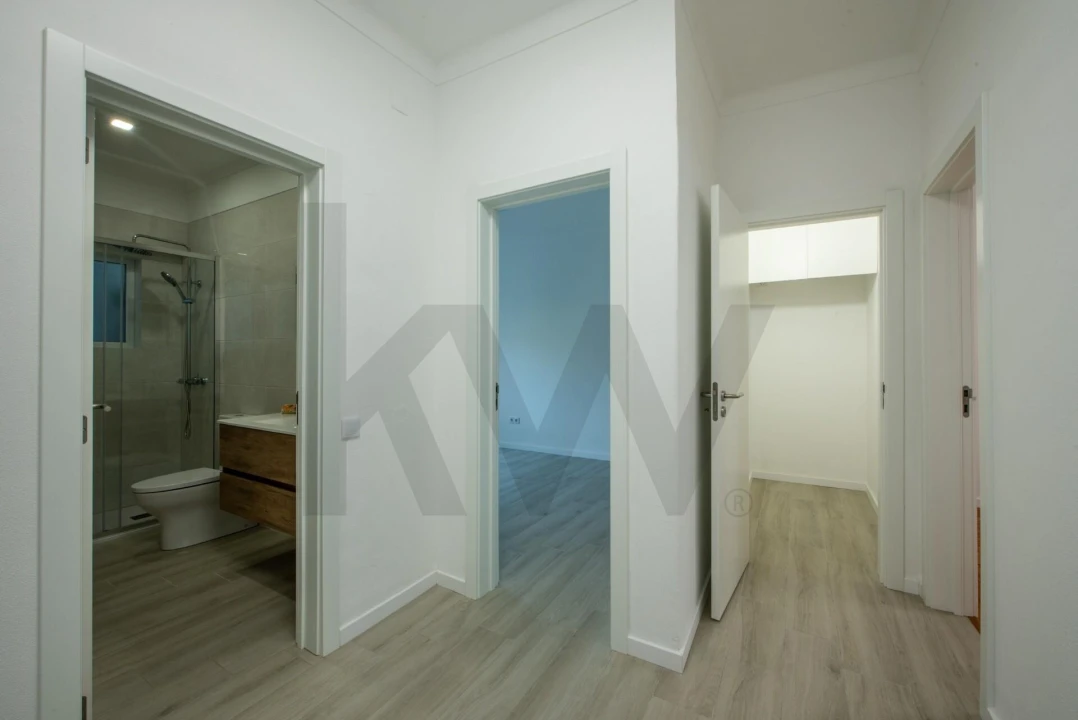 Apartamento T1 para Arrendamento em Almada, Cova da Piedade, Pragal e Cacilhas Foto 12