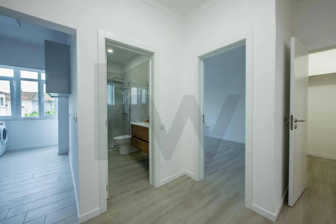 Apartamento T1 para Arrendamento em Almada, Cova da Piedade, Pragal e Cacilhas Foto 14