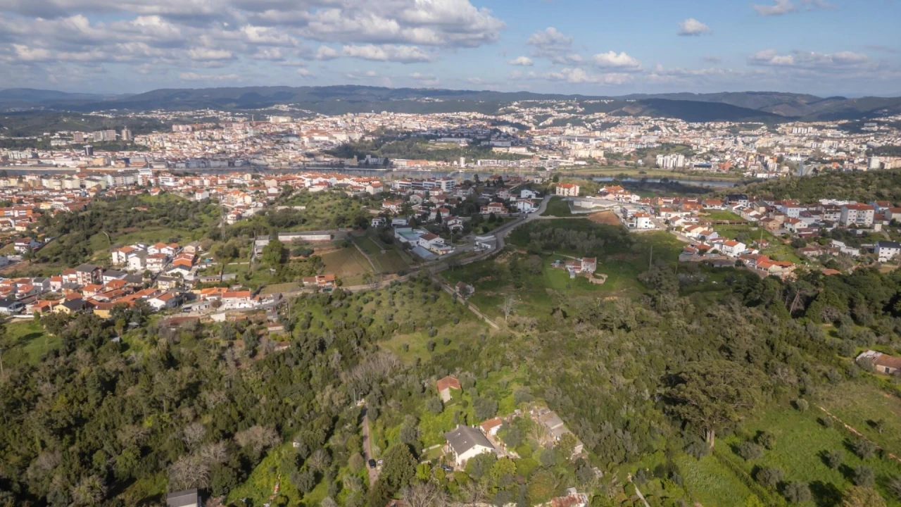 Terreno para Venda em Eiras e São Paulo de Frades Foto 20
