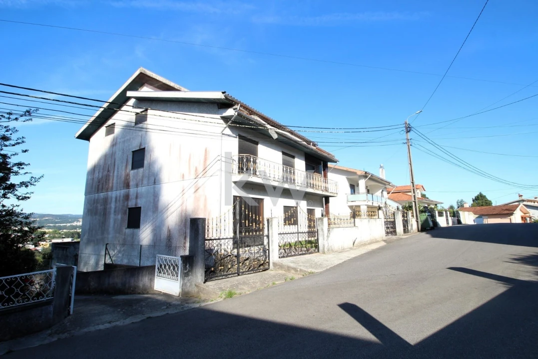 Moradia T4 para Venda em Vila de Cucujães Foto 46