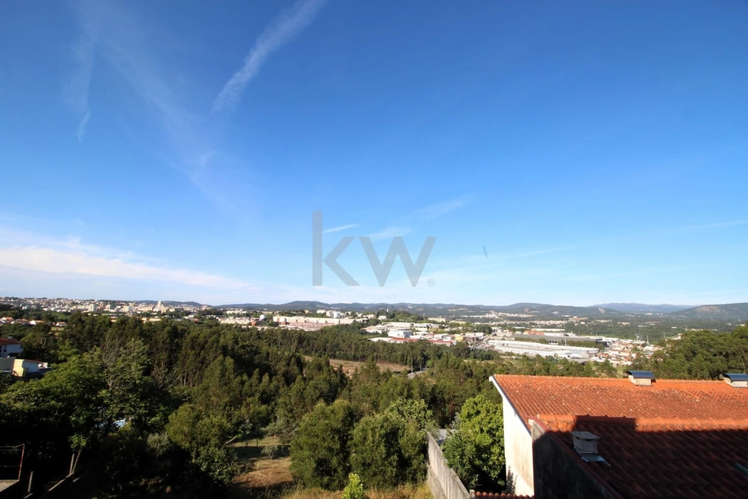 Moradia T4 para Venda em Vila de Cucujães Foto 27