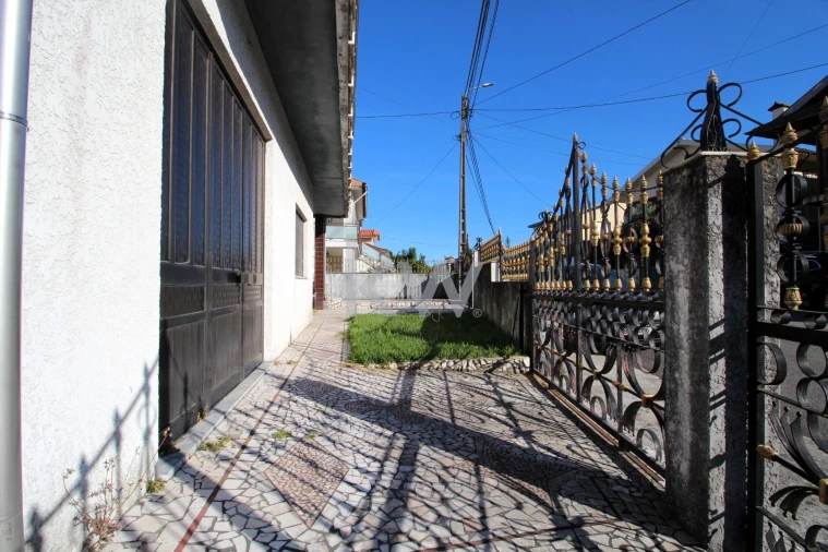 Moradia T4 para Venda em Vila de Cucujães Foto 37