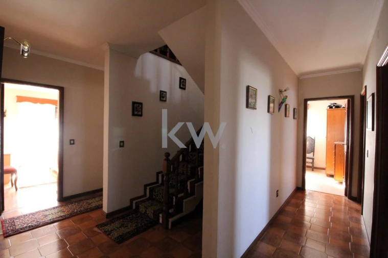 Moradia T4 para Venda em Vila de Cucujães Foto 11