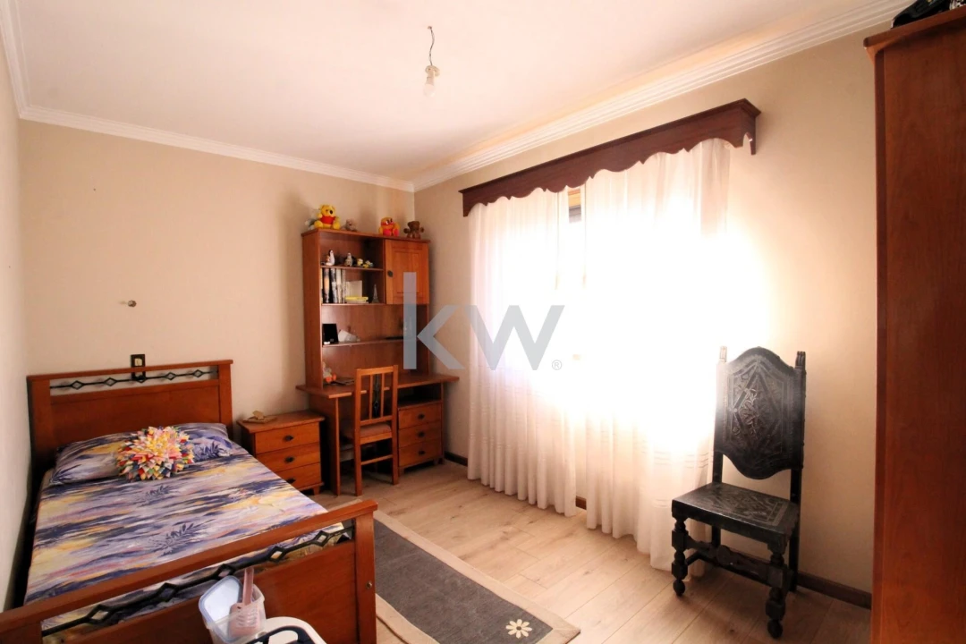 Moradia T4 para Venda em Vila de Cucujães Foto 6