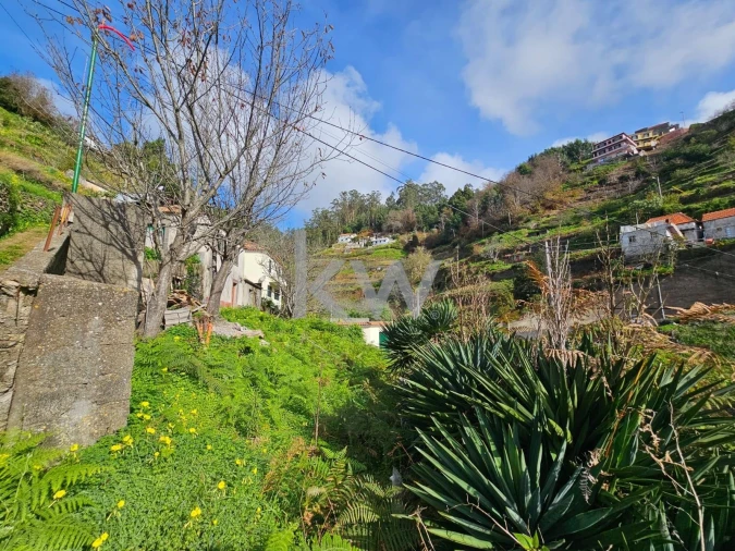 Moradia T2 para Venda em Estreito de Camara de Lobos Foto 6
