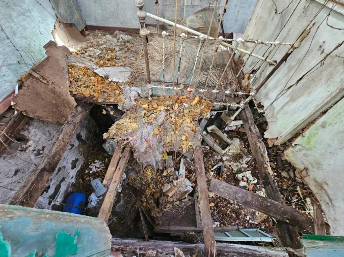 Moradia T2 para Venda em Estreito de Camara de Lobos Foto 18