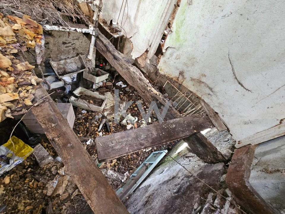 Moradia T2 para Venda em Estreito de Camara de Lobos Foto 19