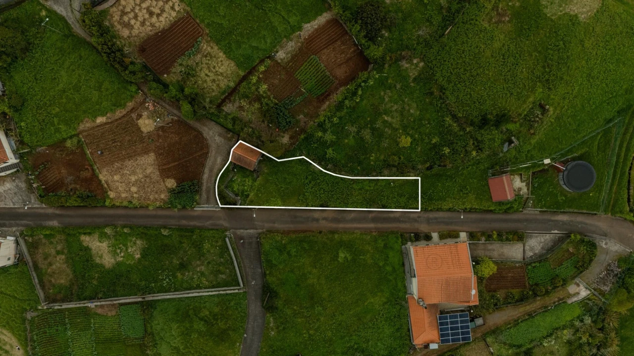 Terreno para Venda em Achadas da Cruz Foto 5