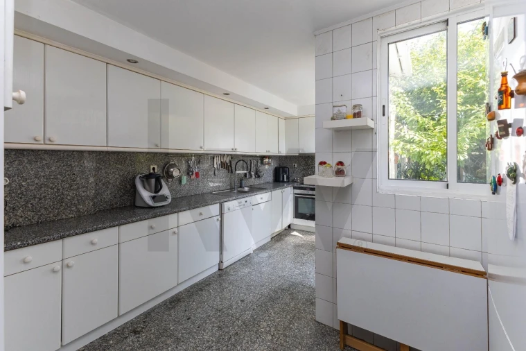 Moradia T4 para Venda em Aldoar, Foz do Douro e Nevogilde Foto 25