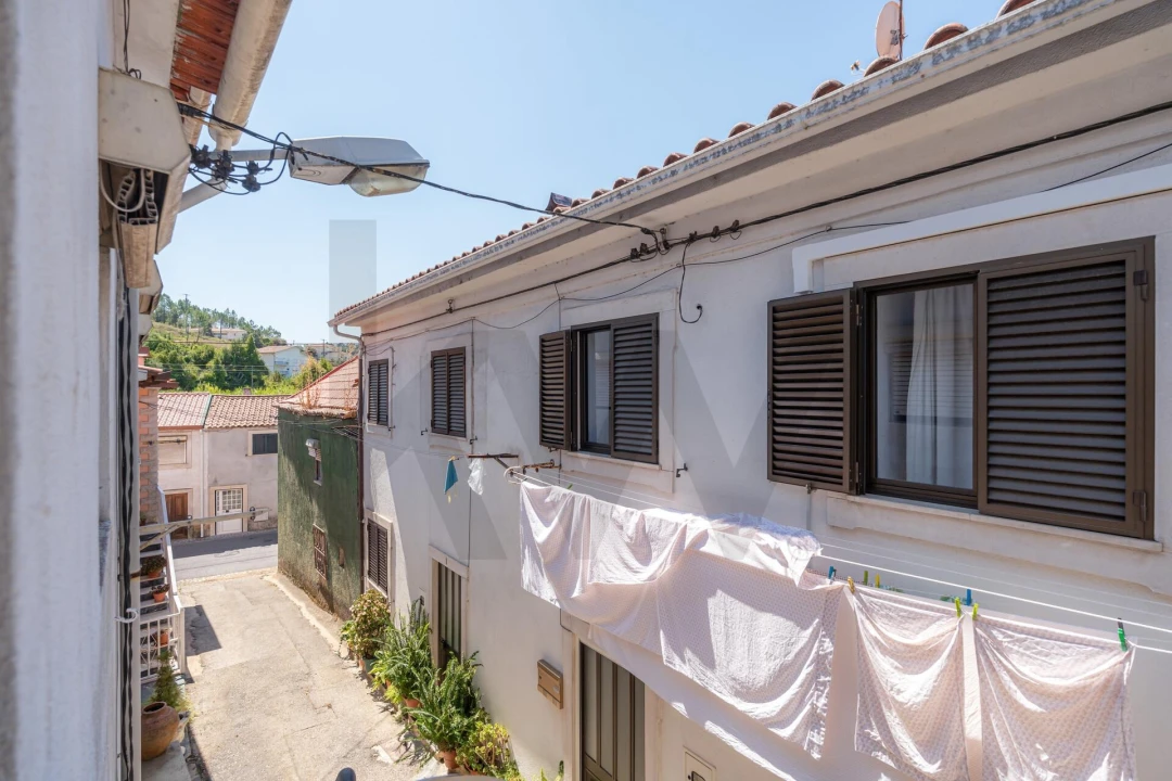 Moradia T5 para Venda em Sé Nova, Santa Cruz, Almedina e São Bartolomeu Foto 19