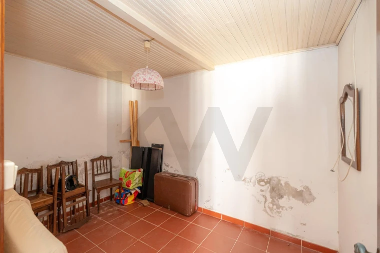 Moradia T5 para Venda em Sé Nova, Santa Cruz, Almedina e São Bartolomeu Foto 10