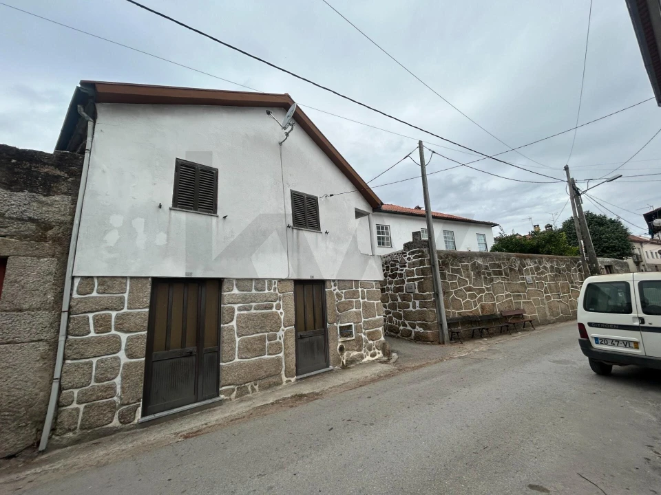 Moradia T4 para Venda em Midões Foto 2
