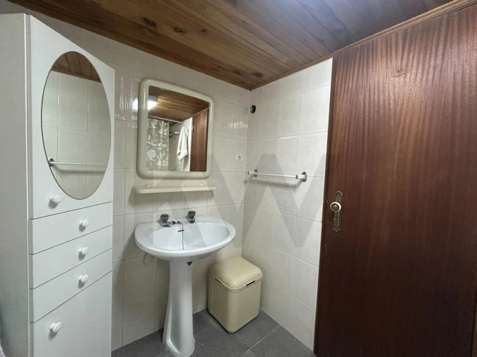 Moradia T4 para Venda em Midões Foto 16