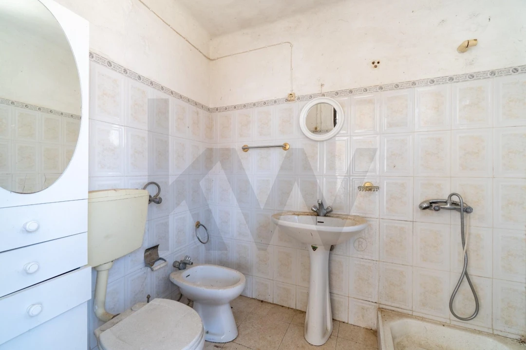 Prédio para Venda em Almodôvar e Graça dos Padrões Foto 31