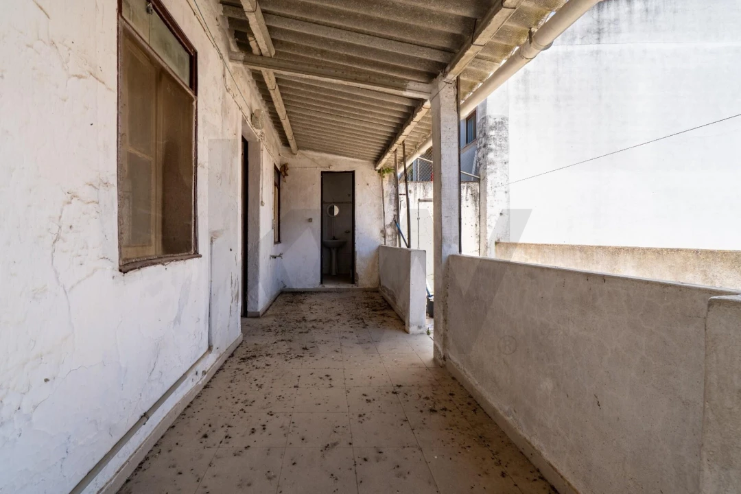 Prédio para Venda em Almodôvar e Graça dos Padrões Foto 35