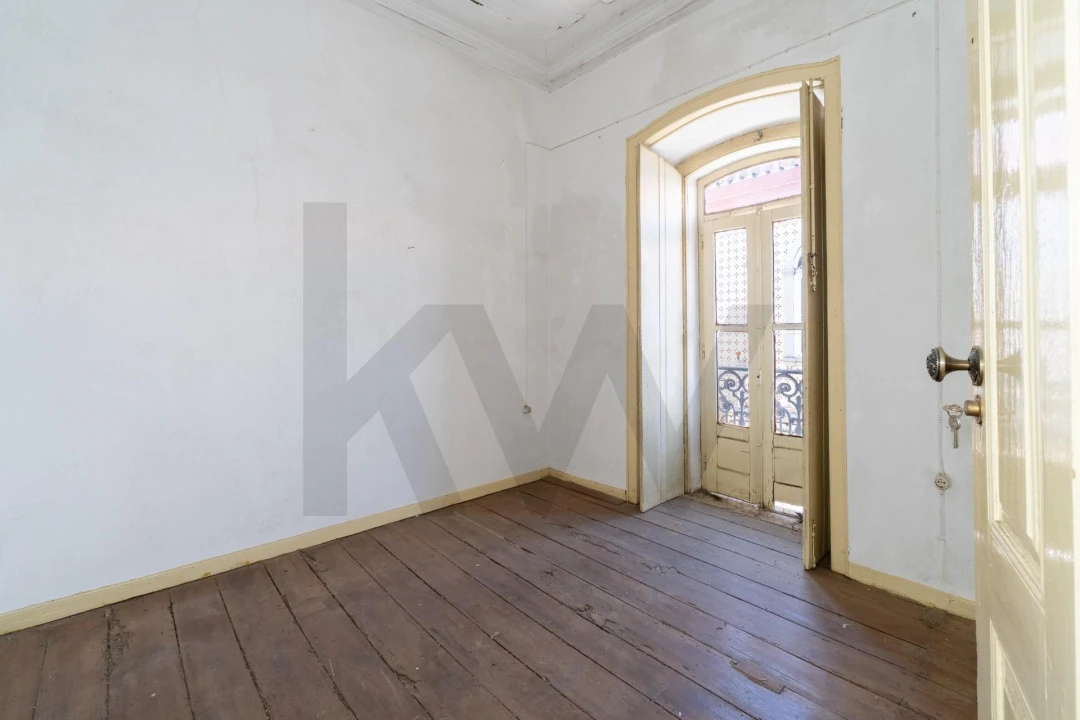 Prédio para Venda em Almodôvar e Graça dos Padrões Foto 25