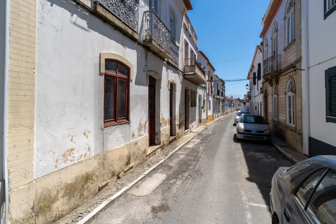 Prédio para Venda em Almodôvar e Graça dos Padrões Foto 80