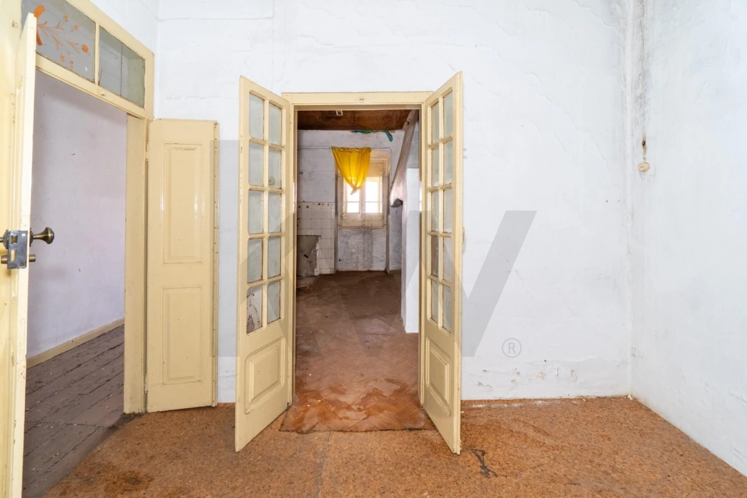 Prédio para Venda em Almodôvar e Graça dos Padrões Foto 14