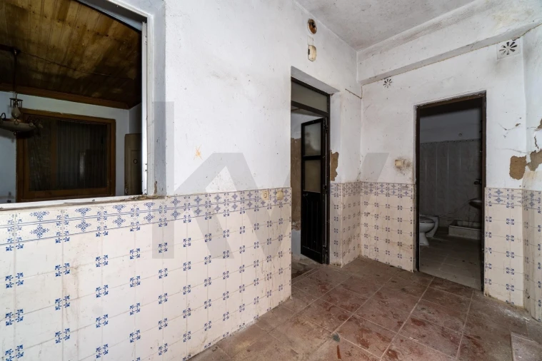 Prédio para Venda em Almodôvar e Graça dos Padrões Foto 50