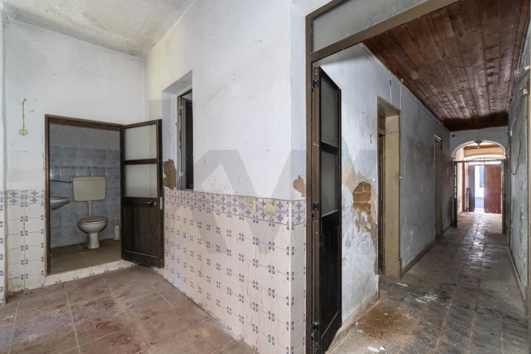 Prédio para Venda em Almodôvar e Graça dos Padrões Foto 51