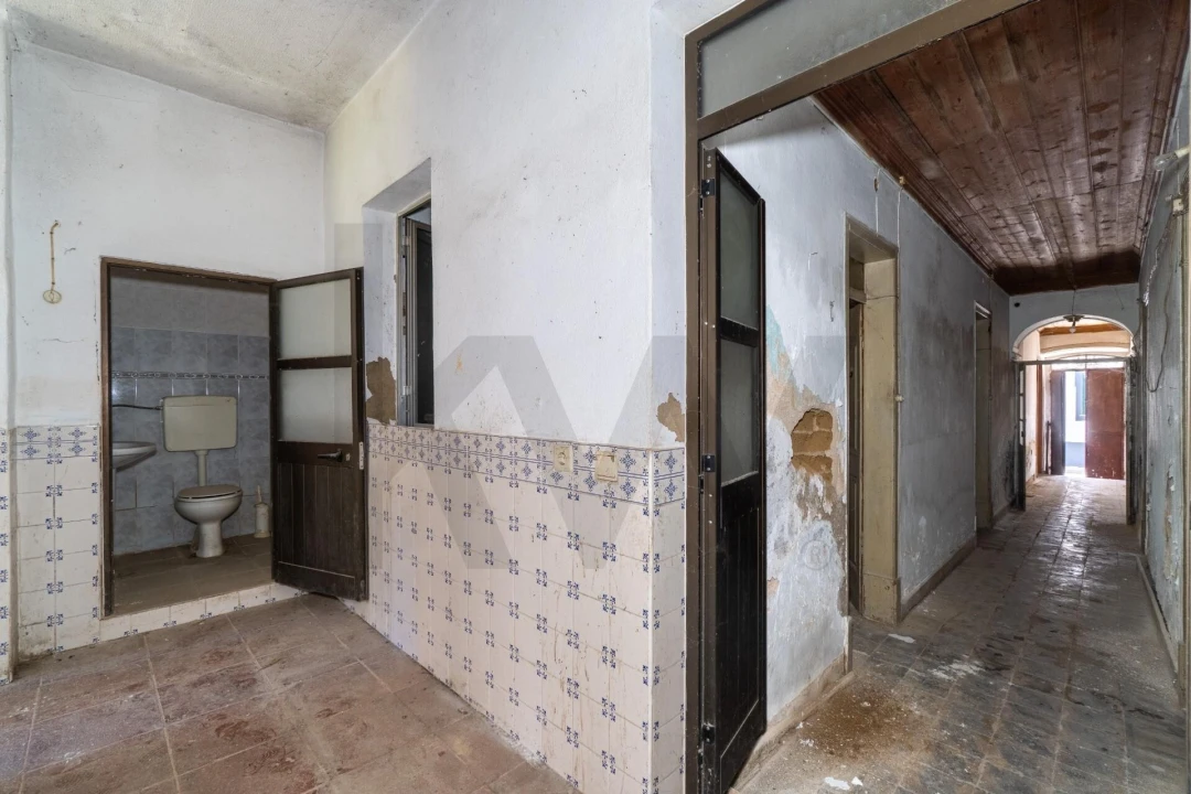 Prédio para Venda em Almodôvar e Graça dos Padrões Foto 51