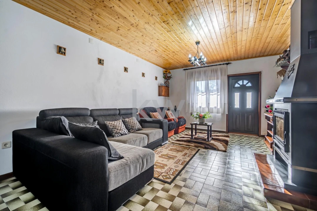 Moradia T4 para Venda em Sobreira Foto 13