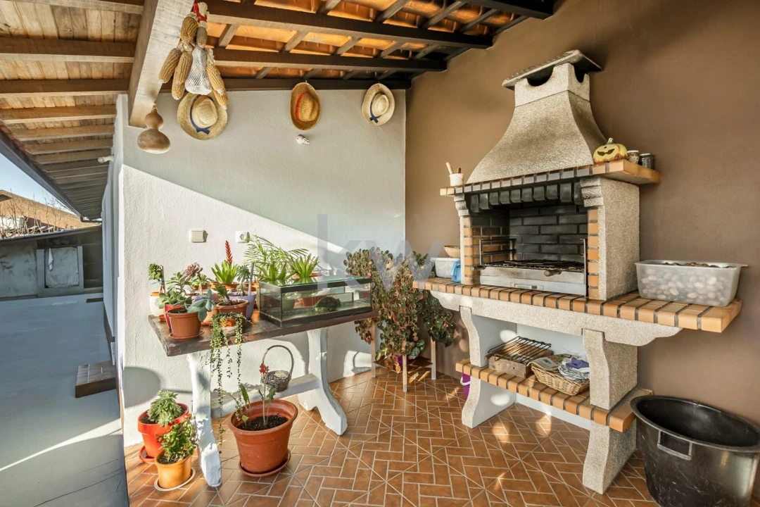 Moradia T4 para Venda em Sobreira Foto 33