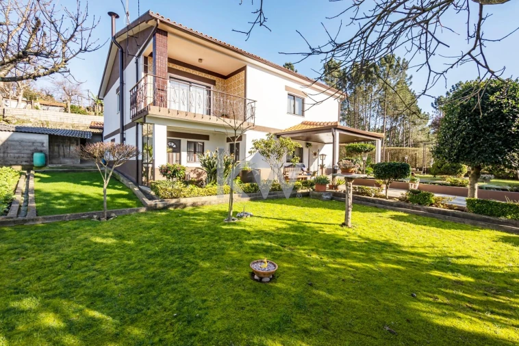 Moradia T4 para Venda em Sobreira