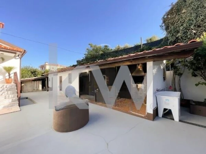 Moradia T4 para Venda em Sobreira Foto 6