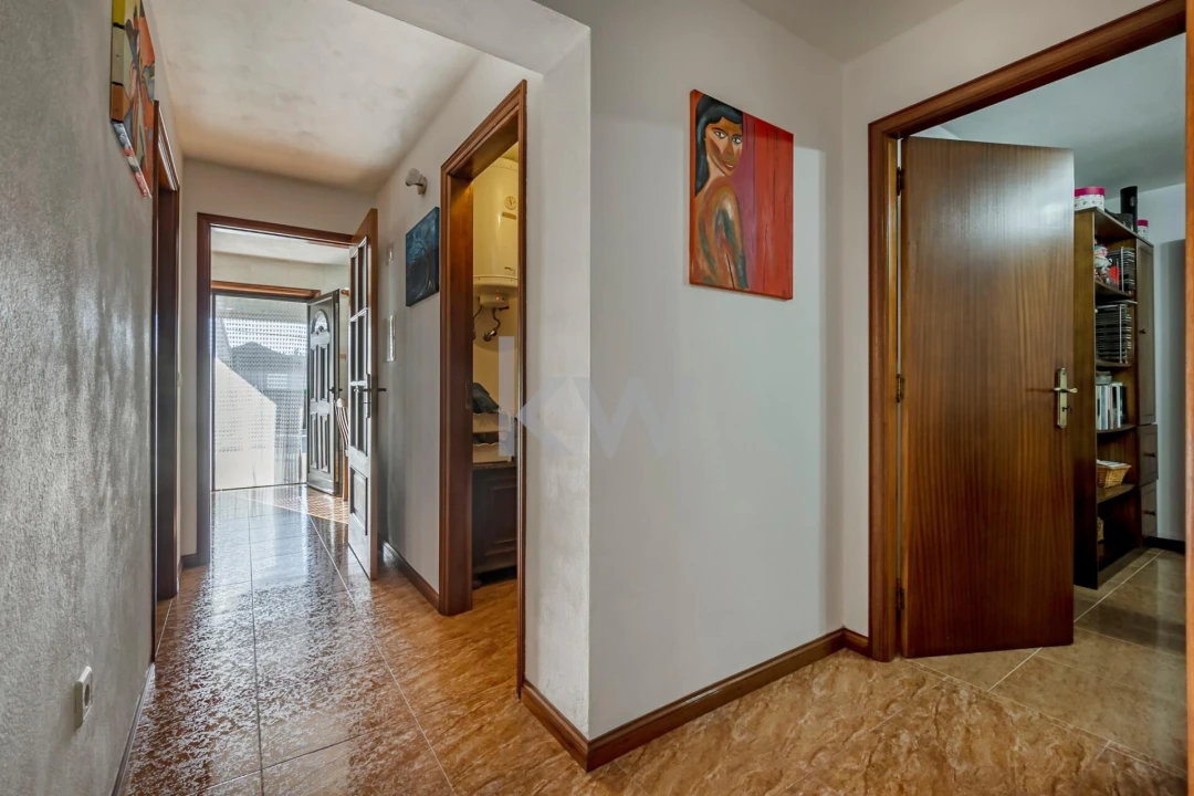 Moradia T4 para Venda em Sobreira Foto 17