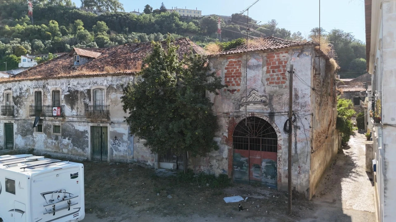 Moradia T4 para Venda em Romeira e Várzea Foto 1