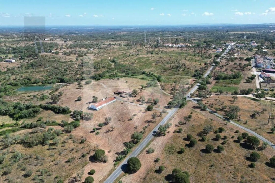 Quinta T6 para Venda em São Francisco da Serra Foto 28