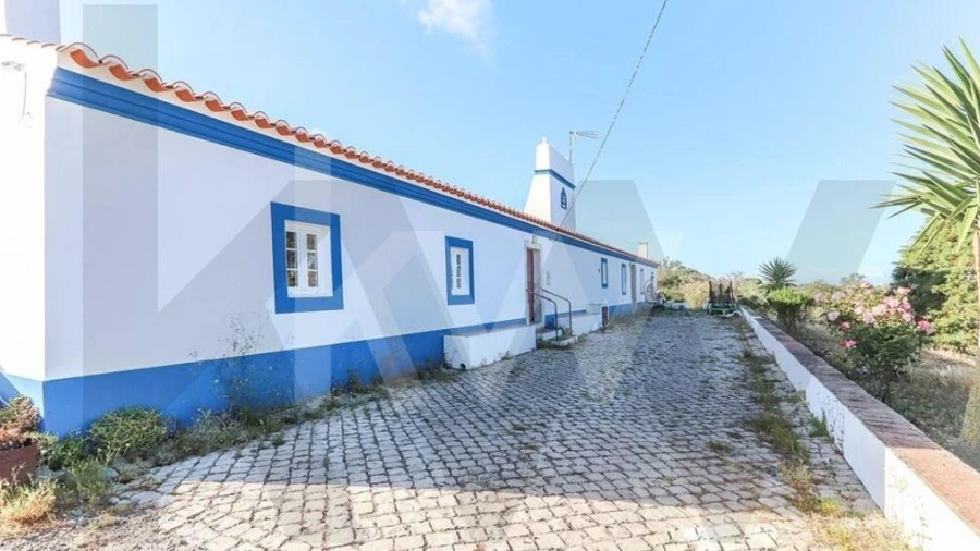 Quinta T6 para Venda em São Francisco da Serra